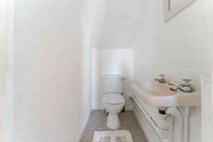 Photo 15- click for photo gallery